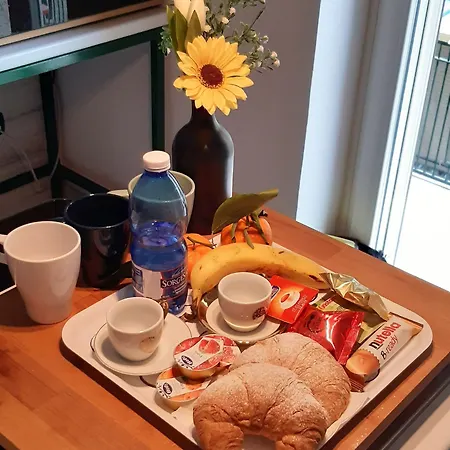 Comeacasa Bed & Breakfast 3*